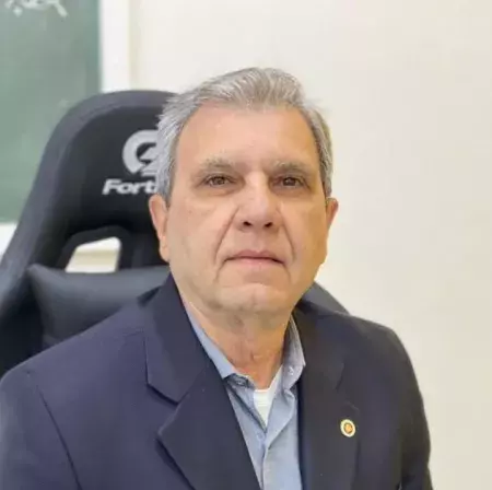 Prof. Francisco José Moreira Chavez